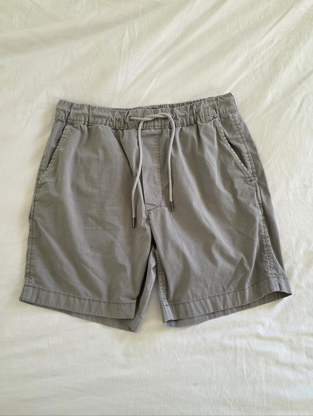 American Eagle Outfitters Light Gray Drawstring Athletic Shorts